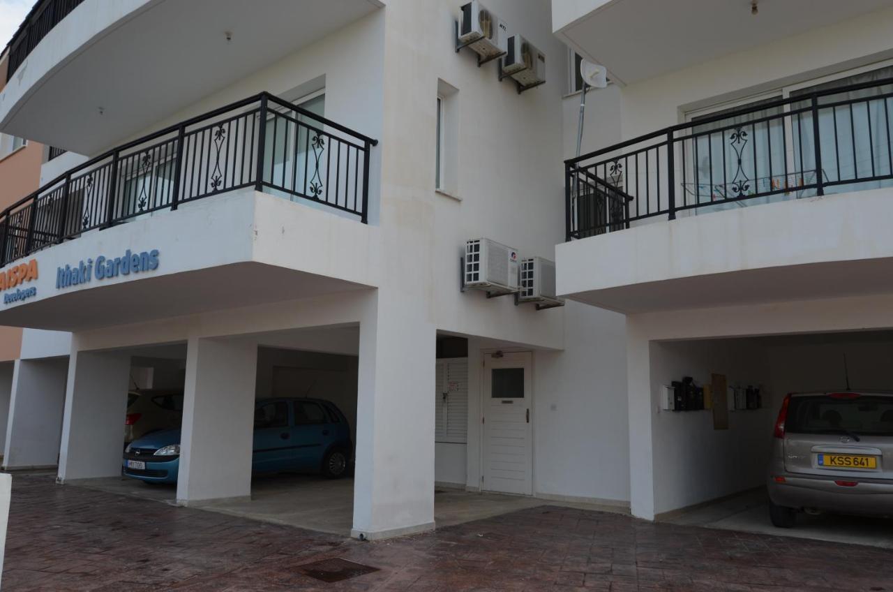 Ithaki Gardens Apartment 107 Paphos Exterior foto