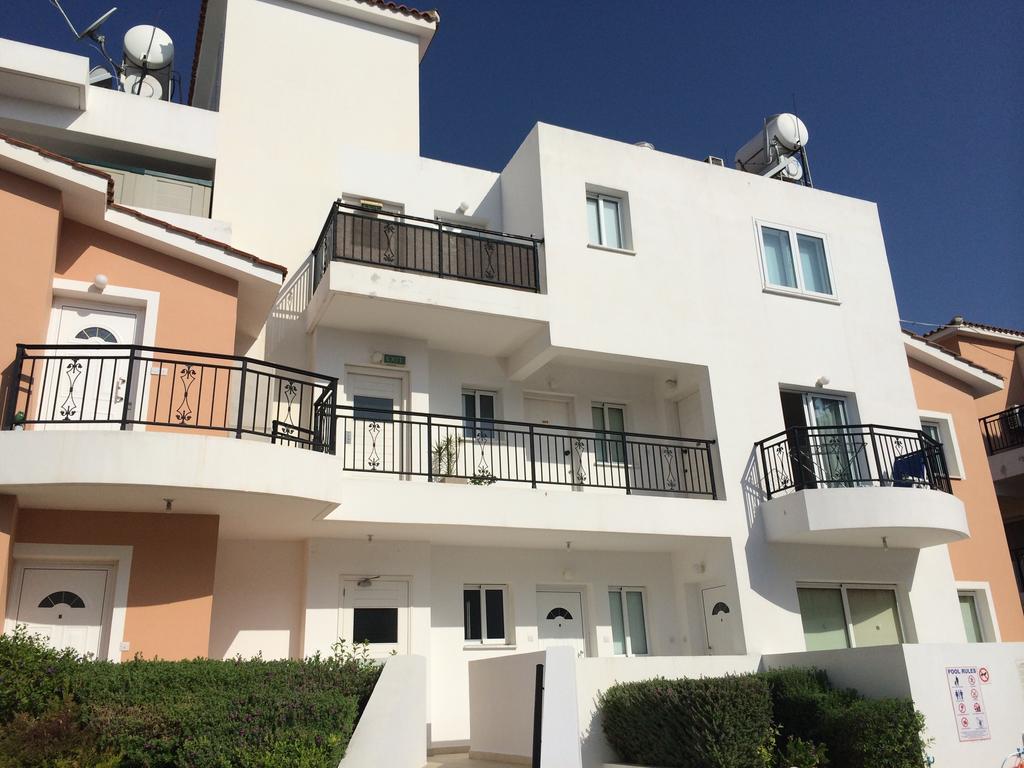 Ithaki Gardens Apartment 107 Paphos Quarto foto